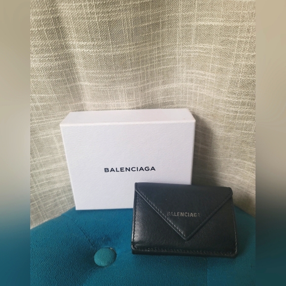 Balenciaga black envelope wallet with box and cards - Picture 3 of 11